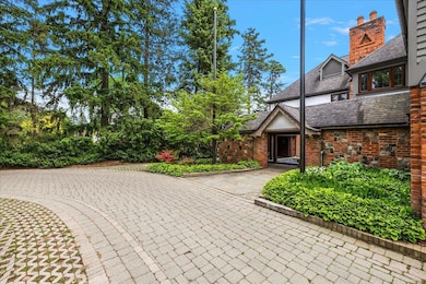 221-490 E Long New Photos-31