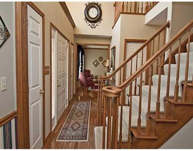 Entry/Foyer.