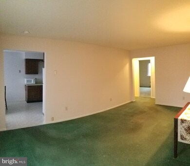 612 N Shady Retreat Rd unit 67, Doylestown, PA 18901 - photo 2