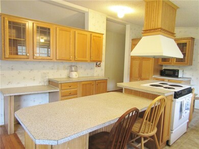 Lots and lots of cabinets.
