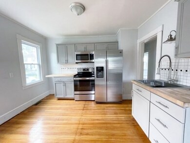11 Lorimer St unit 1, Springfield, MA 01151 - photo 3