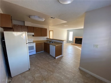 2685 Bryandouglas Dr unit C, Las Vegas, NV 89121 - photo 5