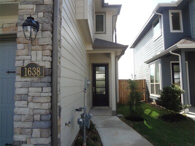 1638 Ryon Falls Dr, Richmond, TX 77469 - photo 2