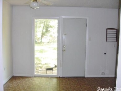 2213 Tyler St, Conway, AR 72034 - photo 4