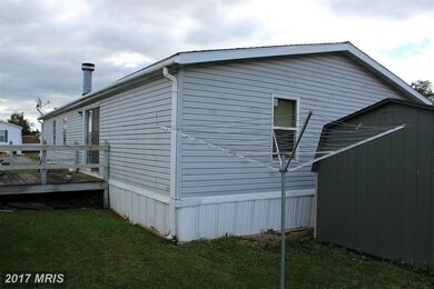 1024 Warm Spring Rd unit 70, Chambersburg, PA 17202 - photo 2