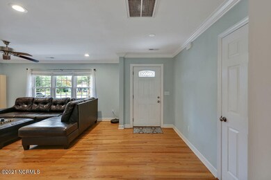 1839HawthorneRoad-04