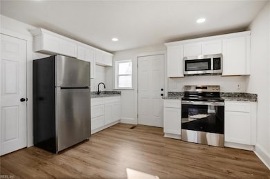 1111 Charleston St, Norfolk, VA 23505 - photo 7