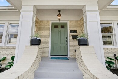 1517 Kipling St, Houston, TX 77006 - photo 2