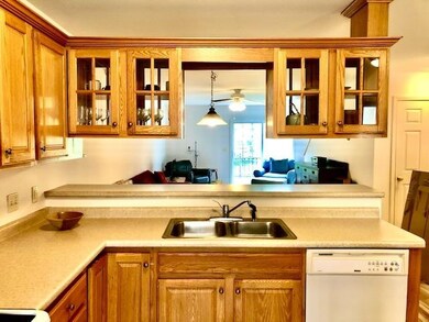 9 Fecteau Cir unit 5, Barre, VT 05641 - photo 5