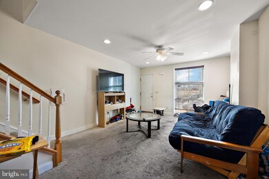 327 E 13th St, Wilmington, DE 19801 - photo 5