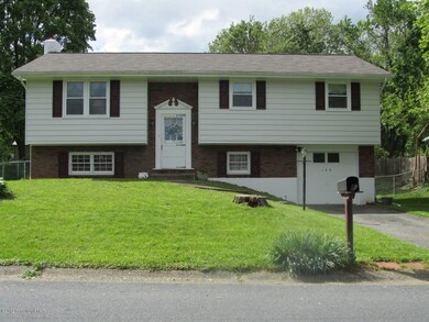 149 Jonathan Dr, Easton, PA 18045 - photo 2