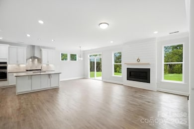 5409 Verona Rd, Charlotte, NC 28215 - photo 6