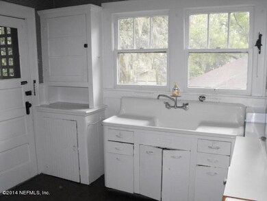 3566 Valencia Rd, Jacksonville, FL 32205 - photo 3