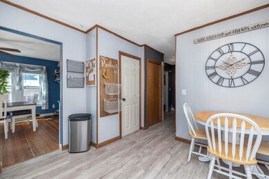 39 Haven Ave, Chicopee, MA 01013 - photo 7