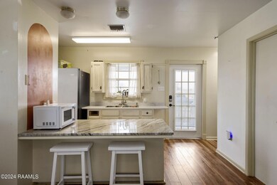 6-web-or-mls-606 Rynella Rd-6