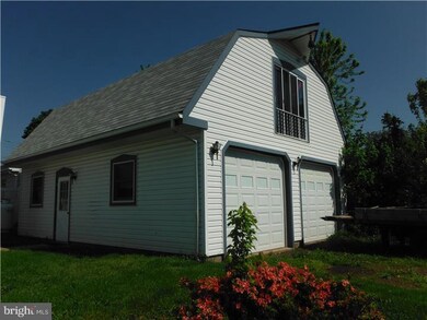 224 Walnut St, Pottstown, PA 19464 - photo 4