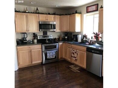 237 Elkview Dr, Canyon City, OR 97820 - photo 4