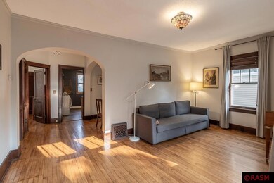 910 910 N 2nd St, Mankato, MN 56001 - photo 3