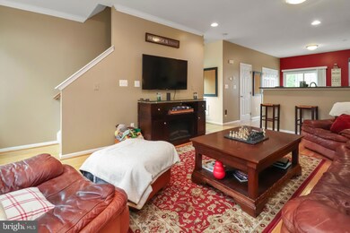 42772 Longworth Terrace, Chantilly, VA 20152 - photo 4