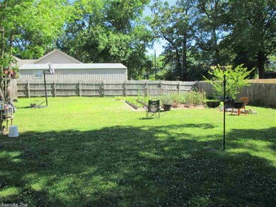 210 W 7th St, Sheridan, AR 72150 - photo 6