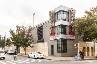 The Silver Star unit 8-G, Long Island City, NY 11101 - photo 3