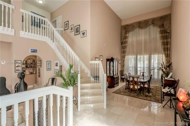 10739 NW 70th Ln, Doral, FL 33178 - photo 4