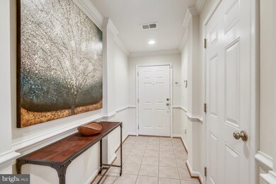 15653 John Diskin Cir, Woodbridge, VA 22191 - photo 2