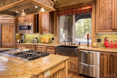 57767 Yellow Pine Loop, Sunriver, OR 97707 - photo 4