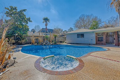 15915 Moonlight Creek Ct, Houston, TX 77095 - photo 2