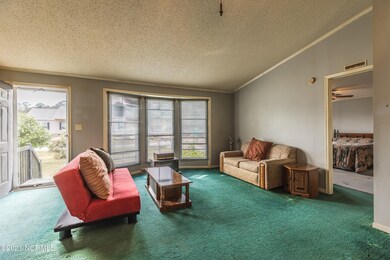 957 Waterview Lane-3