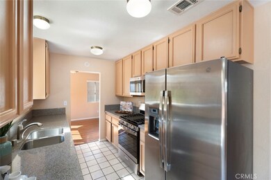 Stainless Steel Appliances &  Granite Countertops