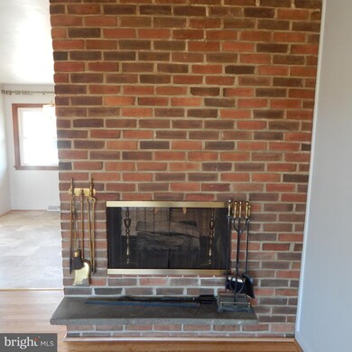 13601 Dixie Dr, Hagerstown, MD 21742 - photo 5