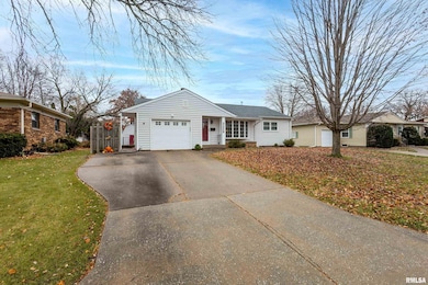 3229 37th St, Rock Island, IL 61201 - photo 2