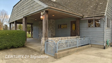 766 S Main St, Chesaning, MI 48616 - photo 6