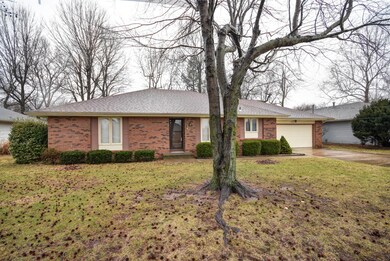 2642 E. Catalpa Street-5