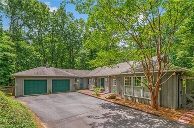 Attached 2 car garage