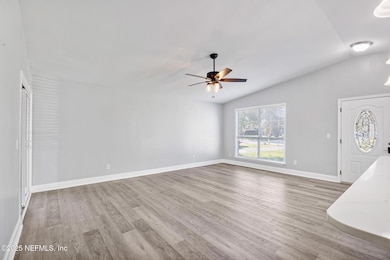 1672 Sandy Hollow Loop, Middleburg, FL 32068 - photo 4