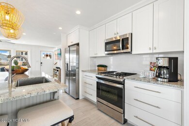 327N4thSt-12