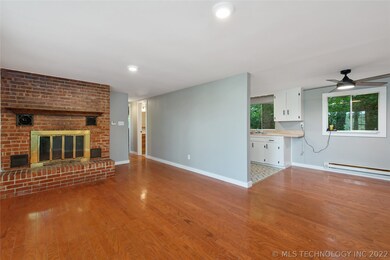 203 Tomhawk Ln, Spavinaw, OK 74366 - photo 2