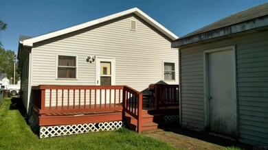 2325 S Pershing Dr, Muncie, IN 47302 - photo 2