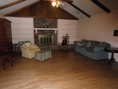 Den/Family/Great Room.