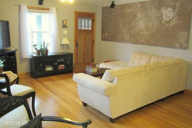 2611 46th St, Des Moines, IA 50310 - photo 2