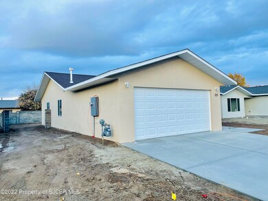 325 Valle Bonita St, Farmington, NM 87401 - photo 2