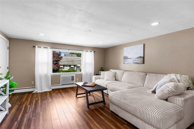 10 Glen Ave unit 2L, North Smithfield, RI 02896 - photo 2