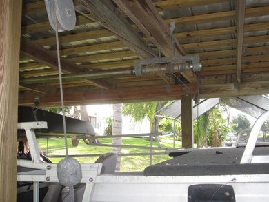 Boat lift