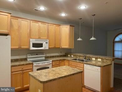 22565 Chickadee Cir unit 3-3, Lexington Park, MD 20653 - photo 5