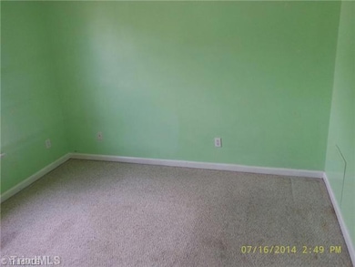 2nd Bedroom.