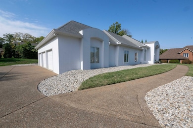 7233 Stonebridge Rd, Newburgh, IN 47630 - photo 2