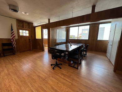 379 N Broadway Ave, Burns, OR 97720 - photo 6