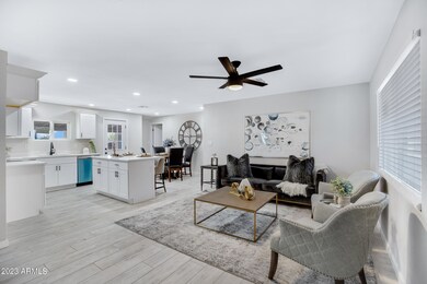 6415 E Aspen Ave-5
